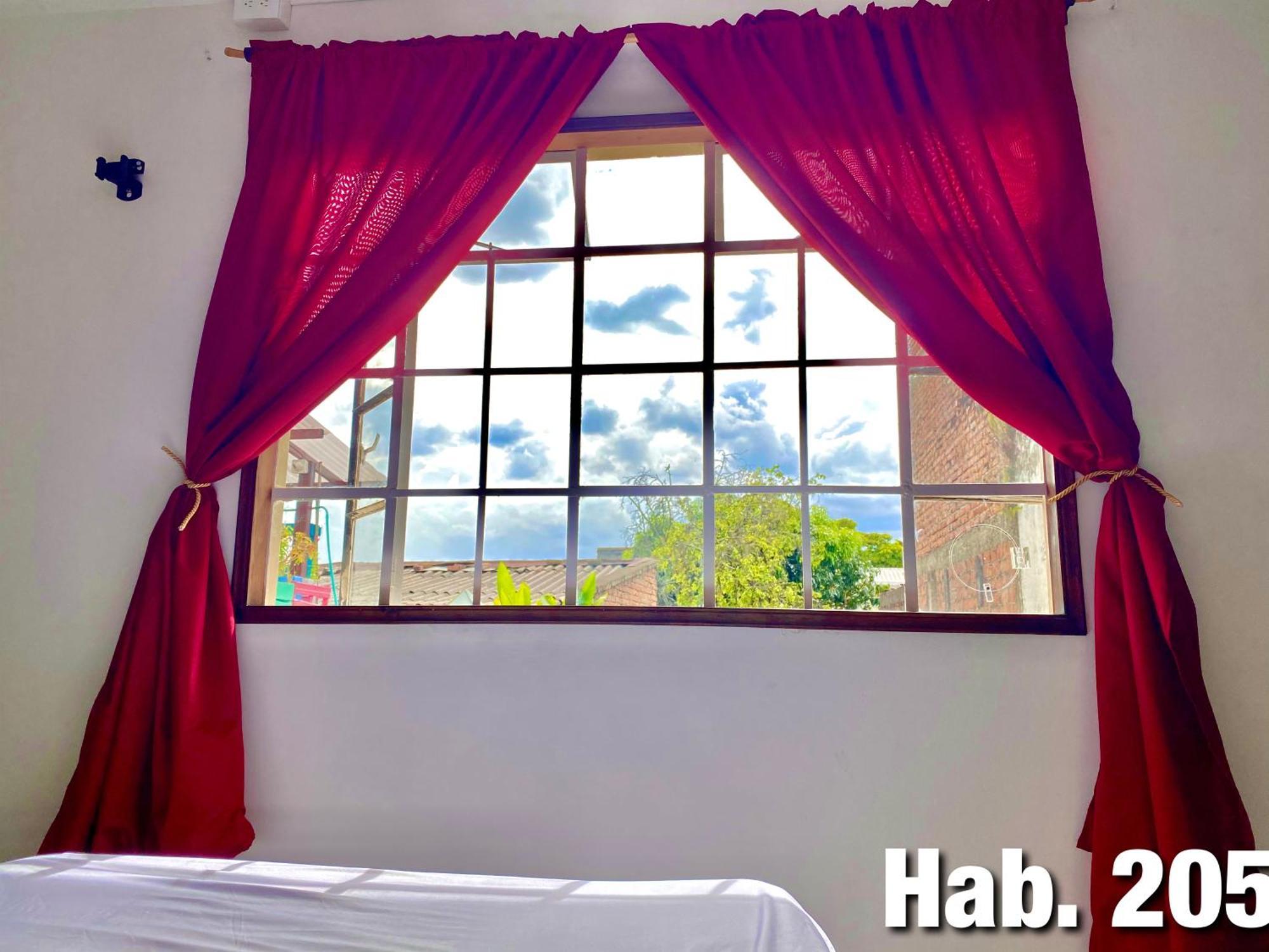 Ding-Dong Hostel Кали Экстерьер фото